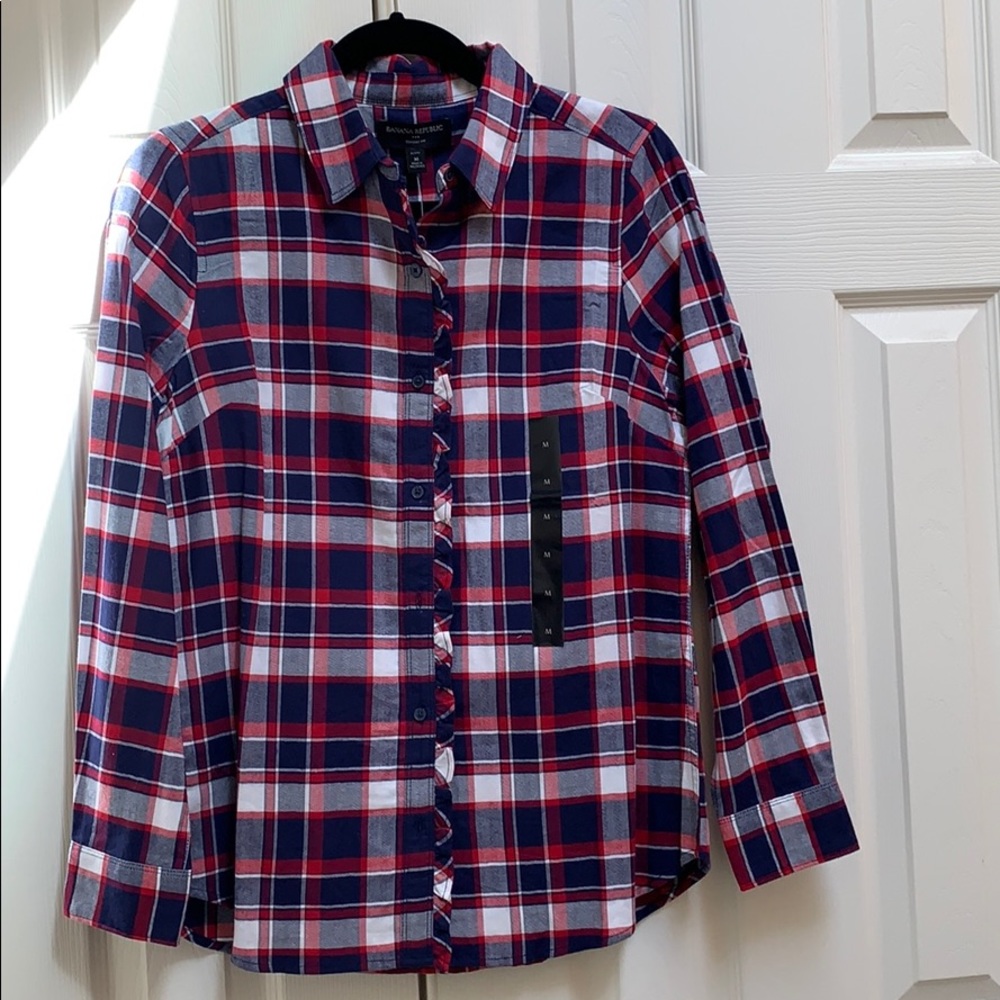 NWT Banana Republic plaid blouse with ruffle hem